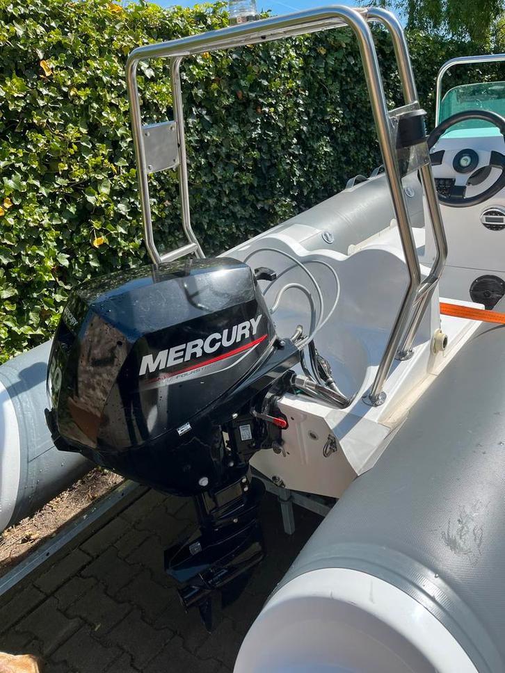 Rubberboot met 20pk Mercury motor, Watersport en Boten, Buiten- en Binnenboordmotoren, Gebruikt, Benzine, Buitenboordmotor, 10 tot 30 pk