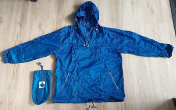 Nog mooie regenponcho HEMA blauw maat M met hoes voor beschikbaar voor biedingen