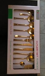 70-delige Bestekset - Mat Goud RVS - Nieuw!, Nieuw, Ophalen of Verzenden, Rvs of Chroom, Vaatwasserbestendig