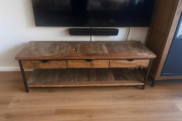 Riviera Maison Shelter Island Flatscreen Dresser beschikbaar voor biedingen