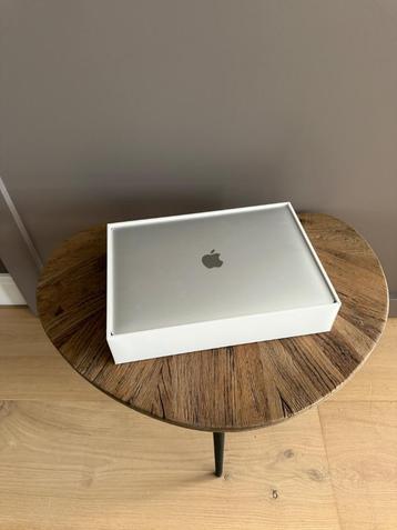 MacBook Air M1 beschikbaar voor biedingen