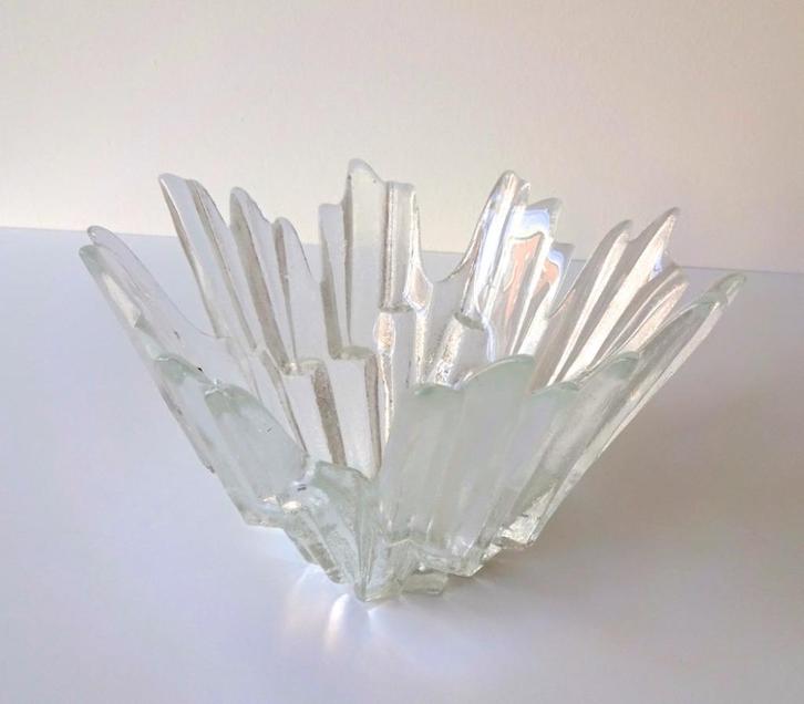 Glazen schaal helder met kristalvorm Scandinavië 3545-s, Antiek en Kunst, Antiek | Glas en Kristal, Ophalen of Verzenden