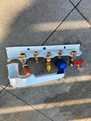 İntergas HRE 24/18 onderaansluiting beschikbaar voor biedingen