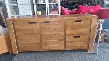 Dressoir inclusief bezorgen  beschikbaar voor biedingen