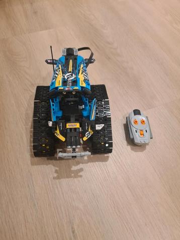 Stuntracer lego auto. beschikbaar voor biedingen