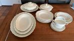 Hutschenreuther Vintage servies, wit, Antiek en Kunst, Antiek | Servies compleet, Ophalen
