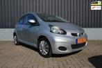 Toyota Aygo 1.0-12V Comfort Navigator/ NAVIGATIE/ AIRCO, Voorwielaandrijving, Euro 5, Gebruikt, 4 stoelen
