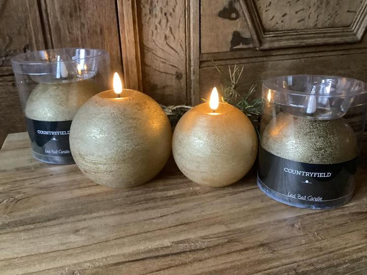 NIEUW Countryfield led bol kaarsen goudkleurig, Huis en Inrichting, Woonaccessoires | Kandelaars en Kaarsen, Nieuw, Ophalen of Verzenden