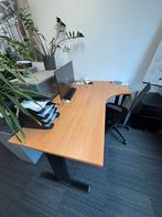 Meerder mooie kantoor bureaus, Huis en Inrichting, Bureaus, Ophalen, Zo goed als nieuw