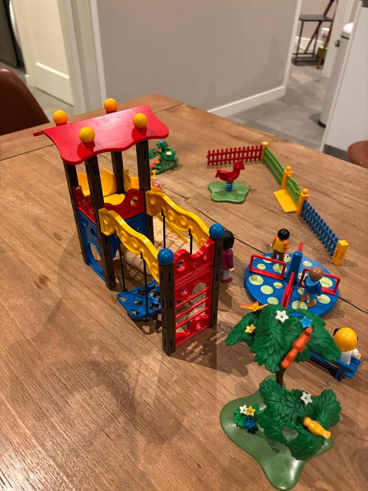 Playmobil Speeltuin - Complete set, Kinderen en Baby's, Speelgoed | Playmobil, Zo goed als nieuw, Complete set, Ophalen of Verzenden