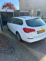 Opel Astra 1.3CDTI 70KW ST 2012 Wit, vanaf 7 mei, Auto's, Zwart, Wit, Origineel Nederlands, Particulier