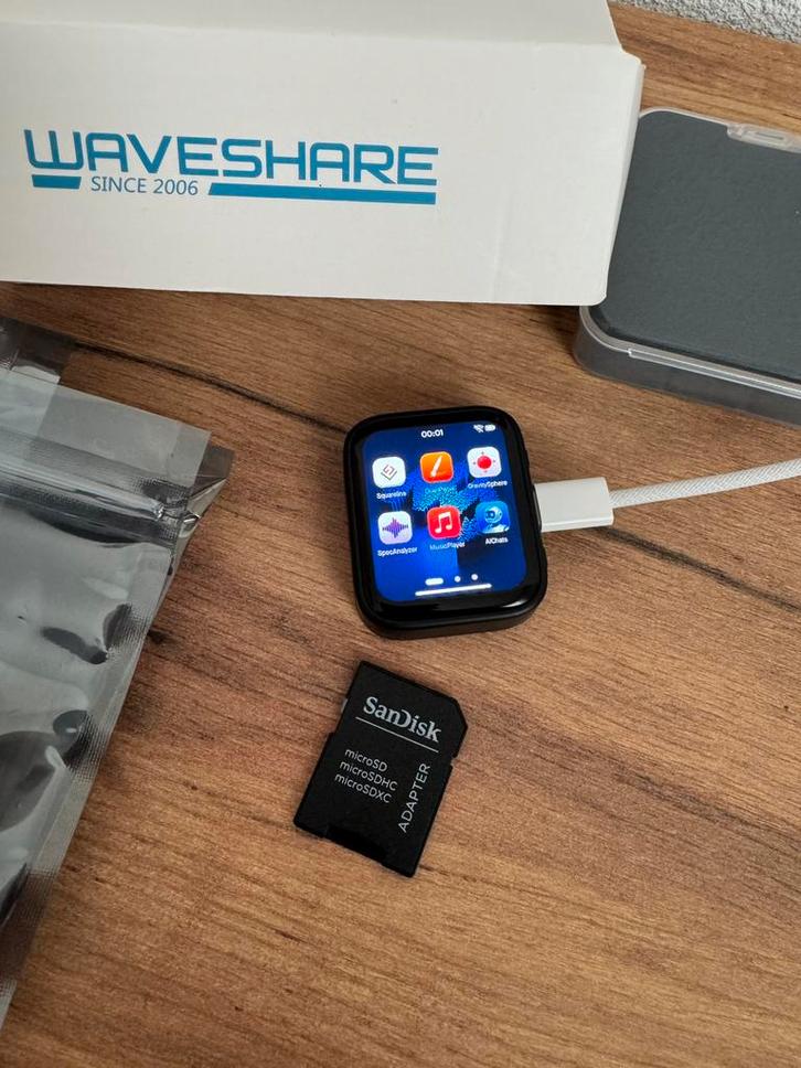 WaveShare ESP32-S3, Amoled 1.8 Touchscreen & Speaker, Computers en Software, Overige Computers en Software, Zo goed als nieuw