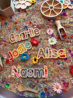 Vulvorm met naam sensorisch spel, Ophalen of Verzenden, Zo goed als nieuw