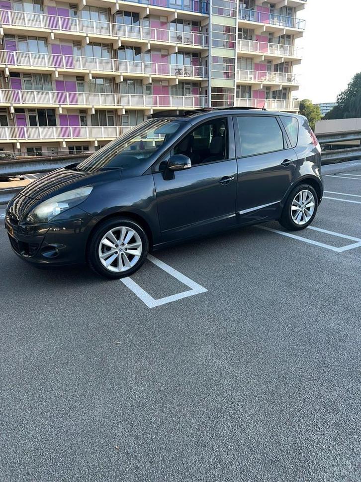 Renault Scénic 2.0 16V 103KW CVT 5P 2010 Grijs, Auto's, Renault, Particulier, Scénic, ABS, Adaptive Cruise Control, Airbags, Airconditioning