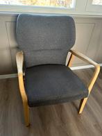 Grijze fauteuil met houten poten, Ophalen, Zo goed als nieuw, Stof