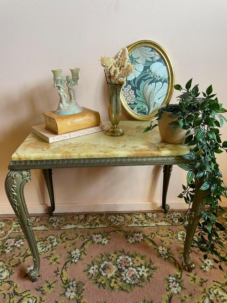 Vintage onyx marmeren tafeltje met bronzen poten, Huis en Inrichting, Tafels | Bijzettafels, Gebruikt, Rechthoekig, Minder dan 45 cm