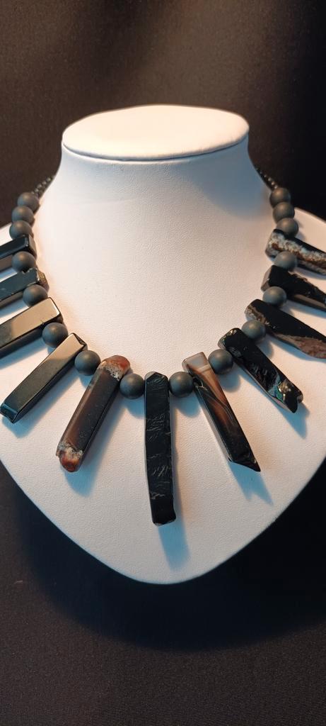 Ketting met onyx, Sieraden, Tassen en Uiterlijk, Edelstenen, Zo goed als nieuw, Ophalen of Verzenden