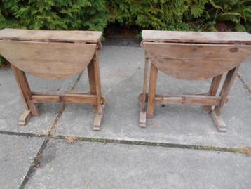 oude eiken klaptafeltjes met pen verbinding beschikbaar voor biedingen