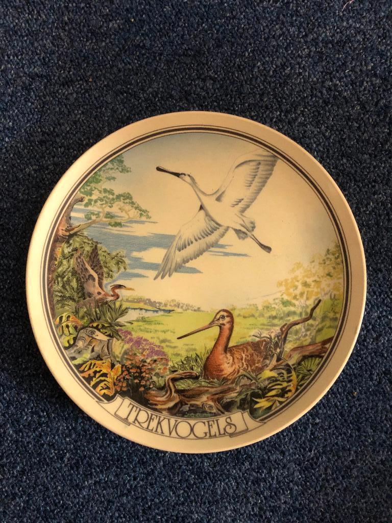 Wandbord Regina, gelimiteerde uitgave WNF Trekvogels, Verzamelen, Dierenverzamelingen, Zo goed als nieuw, Overige typen, Vogel