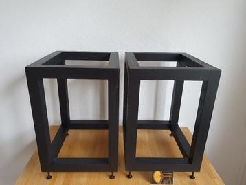 Standaards stands boxenstandaards Harbeth Kef e.a. beschikbaar voor biedingen