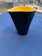 Vintage melkkan potterie de Driehoek?model Tulip, Ophalen of Verzenden