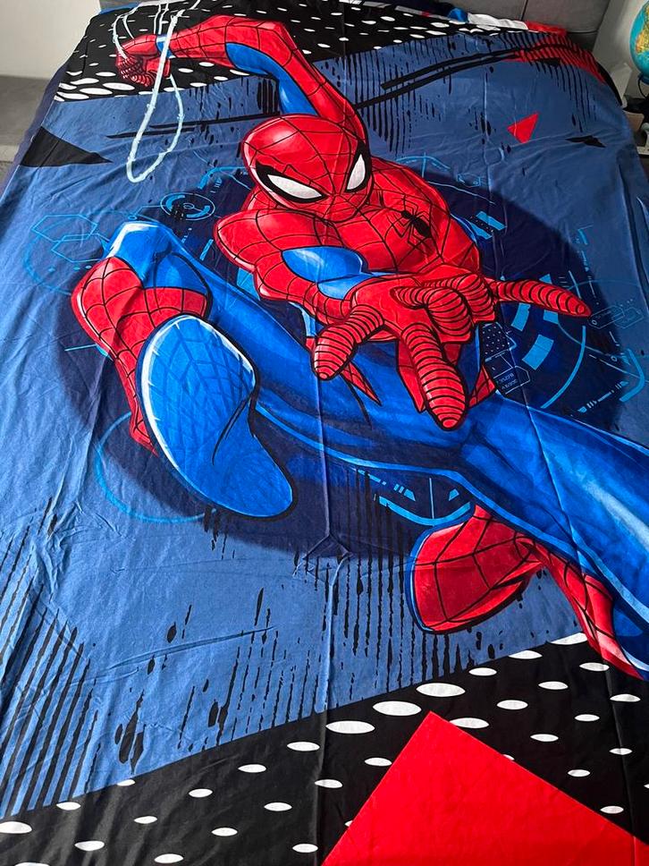 Spiderman Dekbedovertrek Eenpersoons, Huis en Inrichting, Slaapkamer | Beddengoed, Gebruikt, Dekbedovertrek, Eenpersoons, Blauw