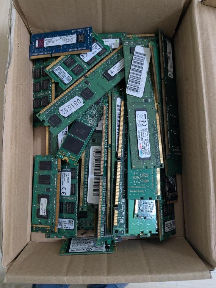 Diverse geheugenmodules voor PC en laptop., Computers en Software, RAM geheugen, Zo goed als nieuw, Desktop, Overige soorten, Ophalen of Verzenden