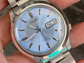 Seiko 5 SNK791 sunburst IJsblauwe Platinum Automatic Horloge beschikbaar voor biedingen