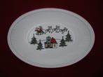 Wedgwood WINDSOR CHRISTMAS Ovaal serveerschaaltje, Huis en Inrichting, Keuken | Servies, Ophalen of Verzenden, Wedgwood, Aardewerk