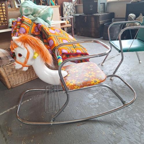 Vintage hobbelpaard, Kinderen en Baby's, Speelgoed | Hobbelfiguren, Zo goed als nieuw, Ophalen