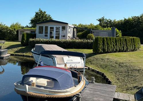 Chalets aan het water in Friesland op 50+ park, Caravans en Kamperen, Stacaravans, tot en met 4, Ophalen of Verzenden