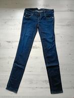 Nieuwe Armani Jeans maat 27, Ophalen of Verzenden, Nieuw, Blauw, W27 (confectie 34) of kleiner