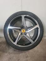 20' Ferrari FF & 458 Velgen met Winterbanden Origineel, Auto-onderdelen, Banden en Velgen, Ophalen, 285 mm, Banden en Velgen, Winterbanden