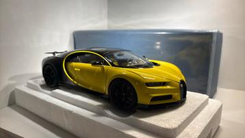Bugatti chiron yellow /black autoart 1.18 beschikbaar voor biedingen