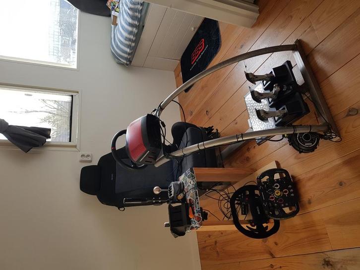 Race Sim Setup – Thrustmaster TS-XW + TH8A + T-LCM P, Spelcomputers en Games, Spelcomputers | Xbox | Accessoires, Zo goed als nieuw