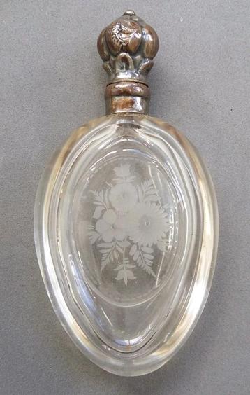 Om 1825 - 1850 Eau de Cologne Fles Flacon Parfum Reukflesje  beschikbaar voor biedingen