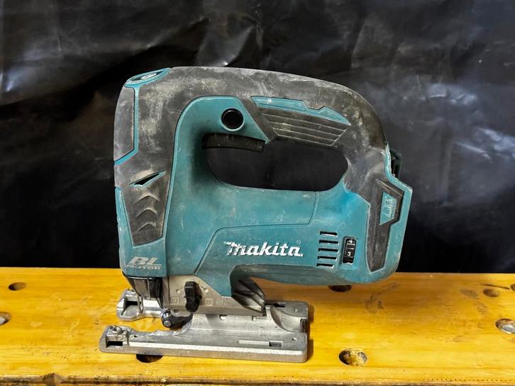 Makita DJV182 18v decoupeerzaag, Doe-het-zelf en Verbouw, Gereedschap | Zaagmachines, Zo goed als nieuw, Decoupeerzaag, Minder dan 600 watt
