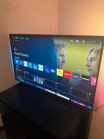 Philips Ambilight 4K Smart TV 43 inch - Zo goed als nieuw! beschikbaar voor biedingen