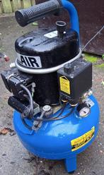 Werther international compressor SA 50/15, Doe-het-zelf en Verbouw, Compressors, Minder dan 25 liter, Ophalen of Verzenden, Gebruikt