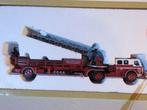 Corgi 97321 American LaFrance ladderwagen dicht, Ophalen of Verzenden, Zo goed als nieuw, Bus of Vrachtwagen, Corgi