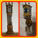 045. Mooie Staande Klok en Mooie Hangende Klok, Ophalen of Verzenden
