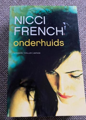 Nicci French Onderhuids beschikbaar voor biedingen