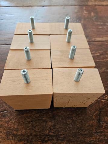 Bijna nieuw: 8 meubelpootjes 8 cm M10 beschikbaar voor biedingen