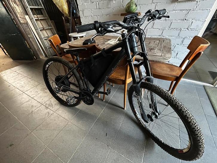 Dikke electrische mountain bike kit met fiets, Fietsen en Brommers, Elektrische fietsen, Zo goed als nieuw, Overige merken, Ophalen