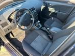 Ford Mondeo Wagon 1.8-16V Champion, 65 €/maand, Gebruikt, 4 cilinders, Blauw