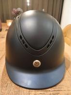 Back on Track cap blauw mt M, Dieren en Toebehoren, Ophalen of Verzenden, Zo goed als nieuw, Dressuur, Cap