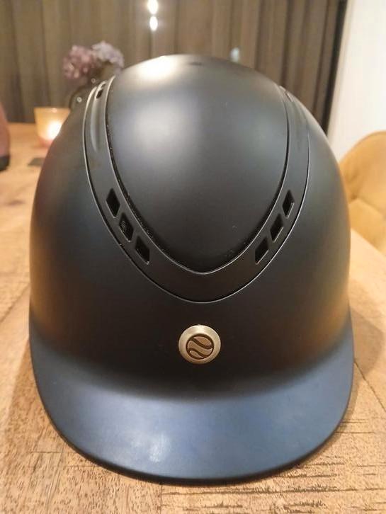 Back on Track cap blauw mt M, Dieren en Toebehoren, Paardrijkleding, Zo goed als nieuw, Cap, Dressuur, Ophalen of Verzenden