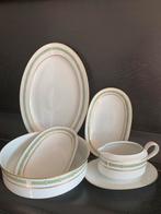 Complete vintage serveerset voor een feestelijke tafel., Huis en Inrichting, Keuken | Servies, Ophalen of Verzenden, Zo goed als nieuw