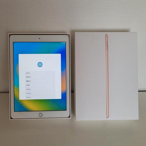Apple iPad 9.7 (2018) Rose Gold 6e Generatie 32 GB in doos, Computers en Software, Apple iPads, Zo goed als nieuw, Apple iPad