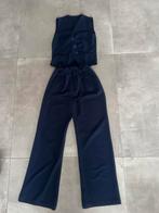 Donkerblauw pakje met gilet en pantalon - S/M, Kleding | Dames, Ophalen of Verzenden, Nieuw, Maat 36 (S), Blauw